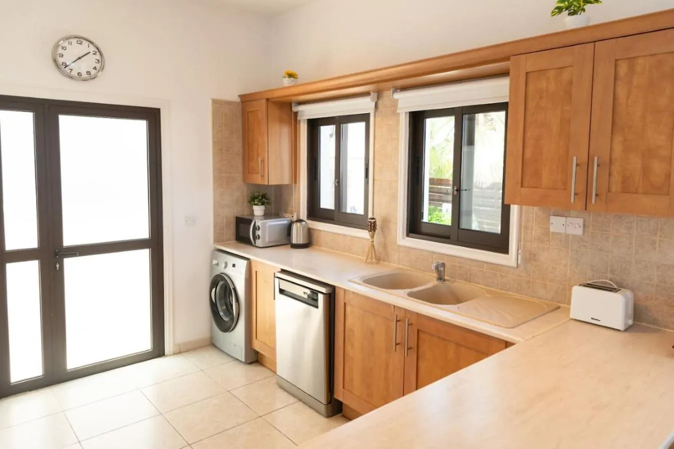 Sunnyvillas 3Br Villa Private Pool An2 普罗塔拉斯 0*,  塞浦路斯